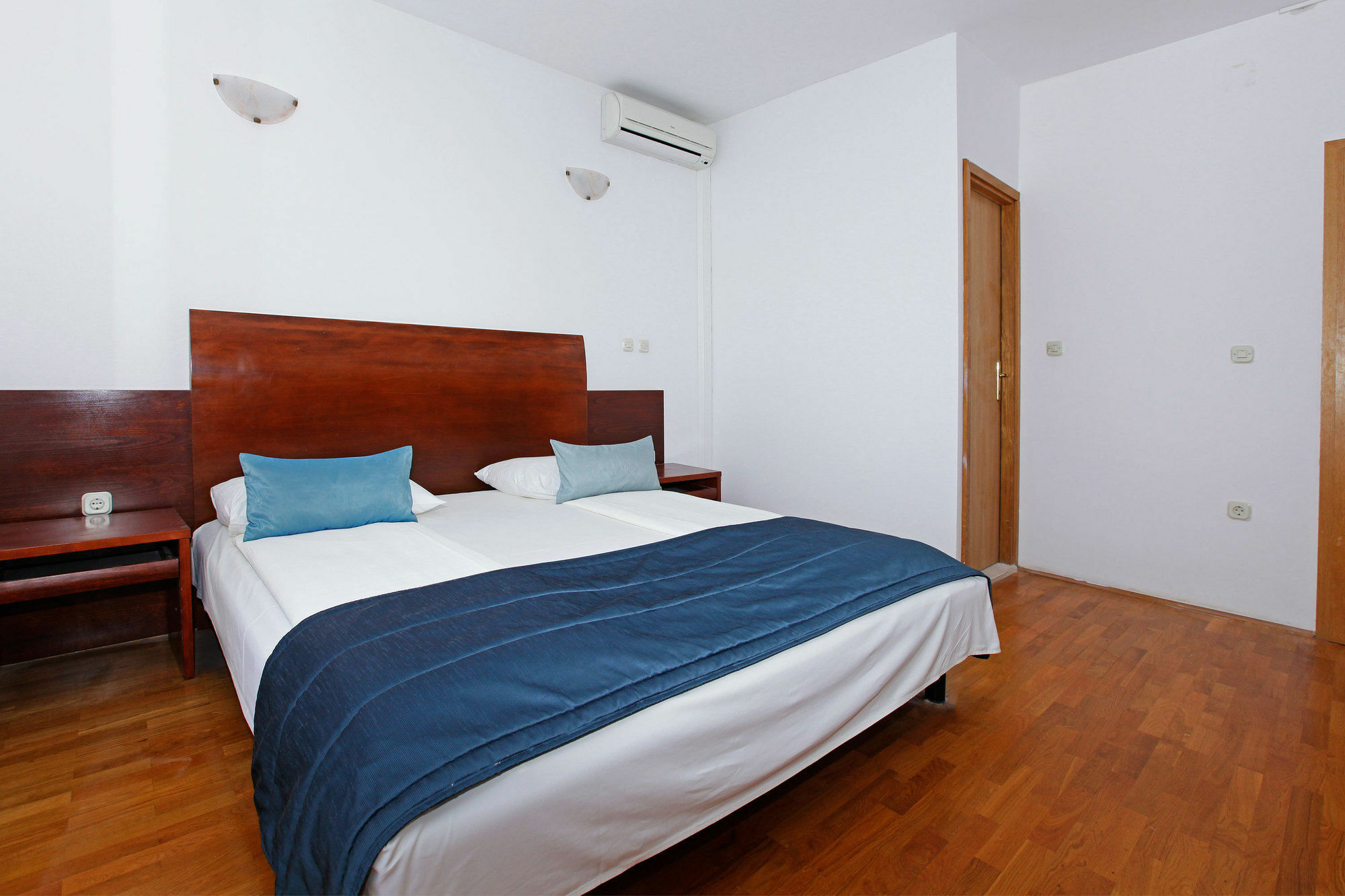 Apartments Vala فيلا لوكا المظهر الخارجي الصورة